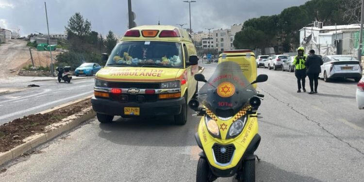 14 Year Old Stabs Jerusalem Man