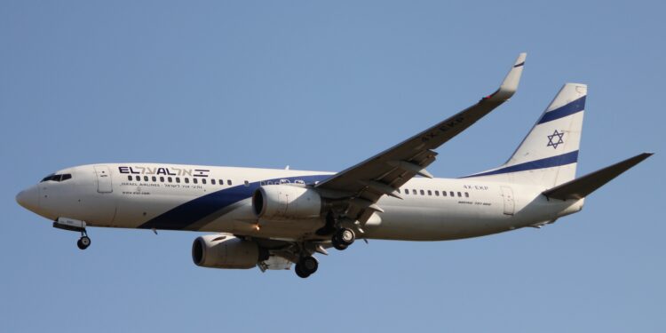 El Al Breaks Sabbath Tradition to Bring Stranded Reservists Home Amid Ongoing Conflict