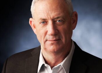 Benny Gantz and Party Leave the Government