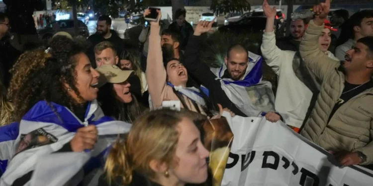 Hamas Submits List for Next Hostage Release, Including Three Israelis and Five Thai Citizens