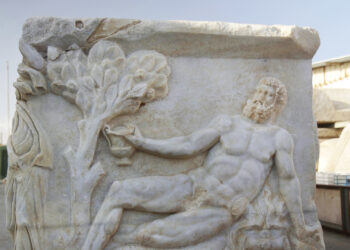 1,700-Year-Old Roman Sarcophagus Unveiled Near Caesarea, Redefining City’s Ancient Borders
