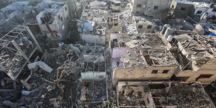 IDF Warns Gaza “Humanitarian City” Plan Could Derail Hostage Talks, Strain Economy