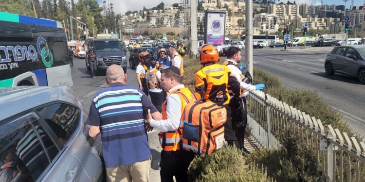 Deadly Terror Attack in Jerusalem Kills 6, Injures Several Others